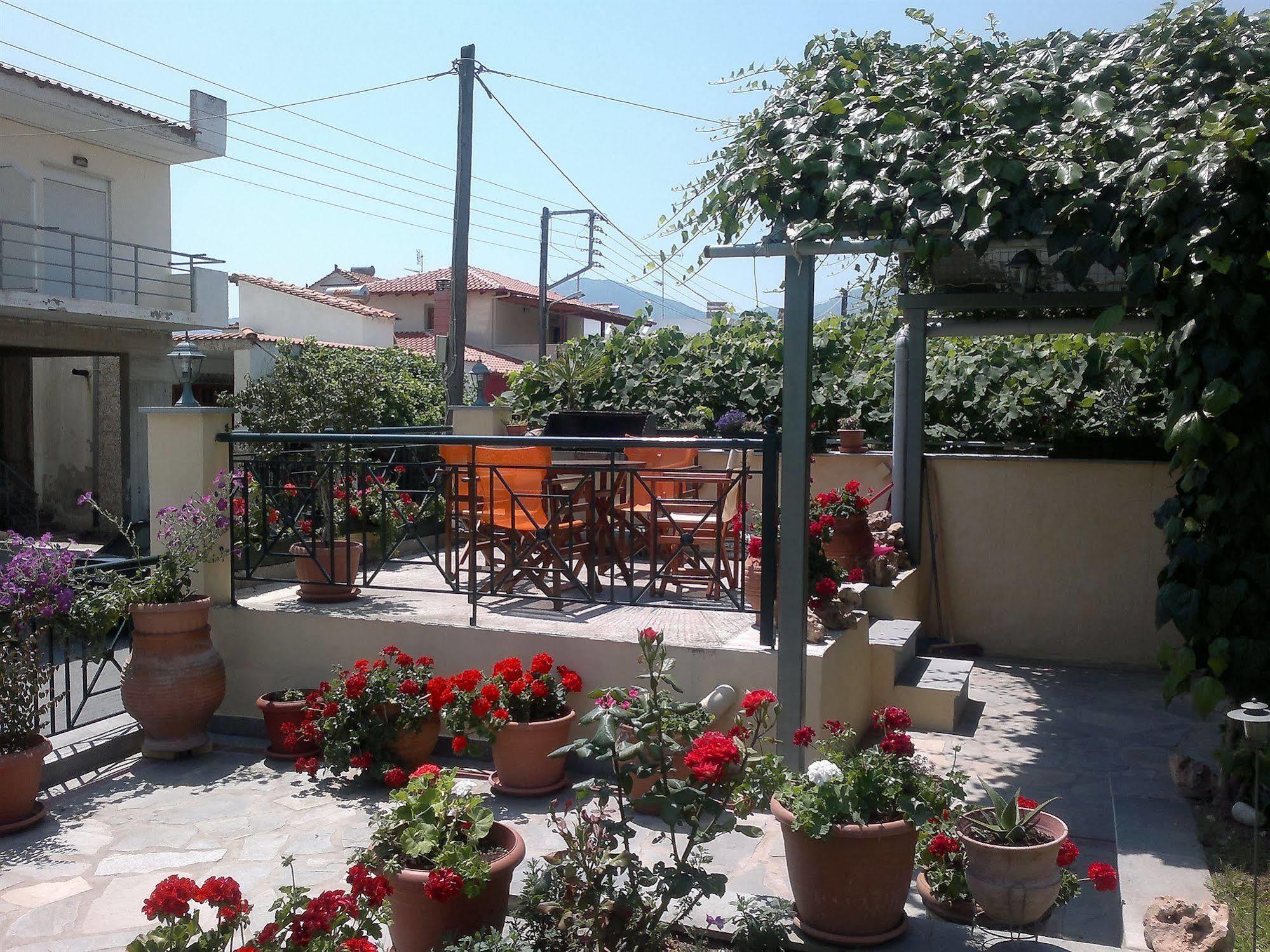 Pfaffenhofen Appartement Vrasná Buitenkant foto
